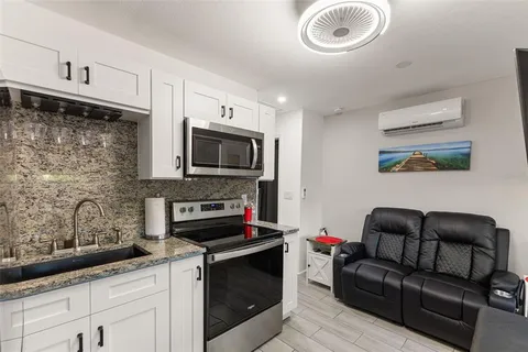 $819,950 | 10832 54th Avenue North, St. Petersburg, FL 33708