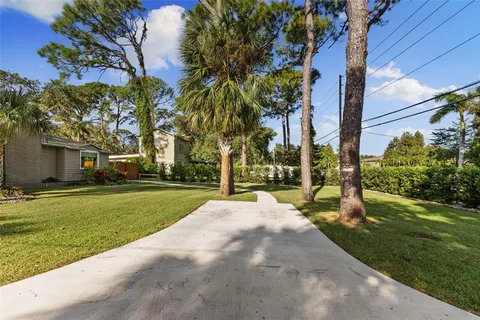 $819,950 | 10832 54th Avenue North, St. Petersburg, FL 33708
