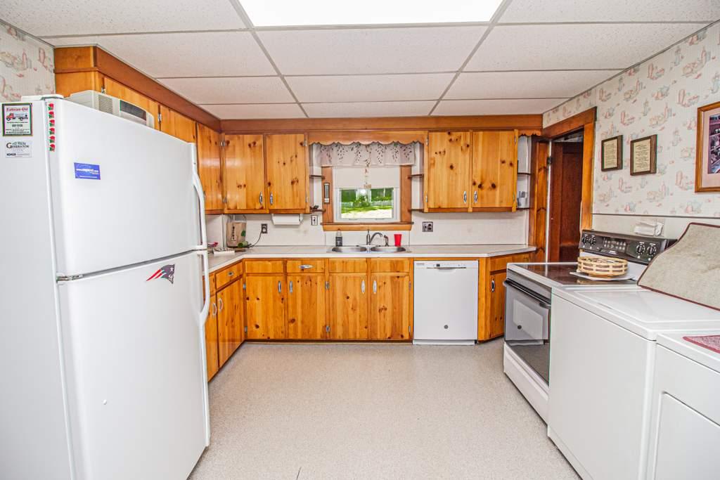 11 Maxwell Road Wilton, ME 04294 - Photo 3 of 40 20200908-IMG_9758