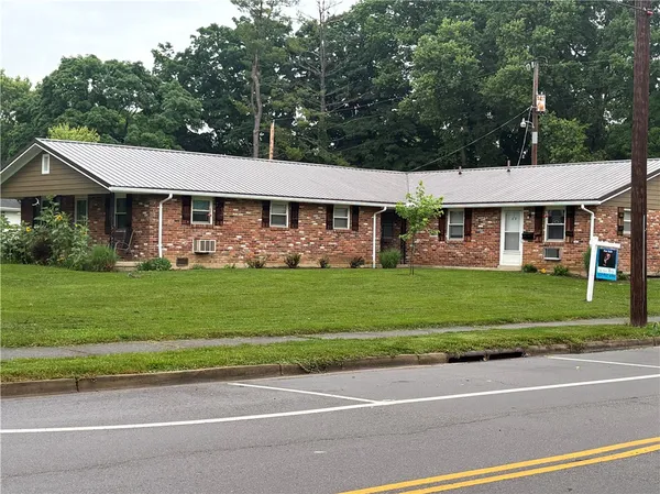 $959,900 | 72 South Main Street, Bellbrook, OH 45305