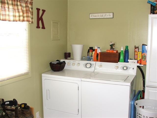 7656 Zion Road Northwest Somerset, OH 43783 - Photo 11 of 14