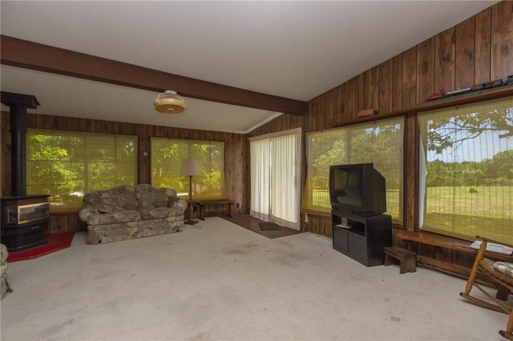 3165 Dutch Ridge Road Beaver, PA 15009 - Photo 7 of 14