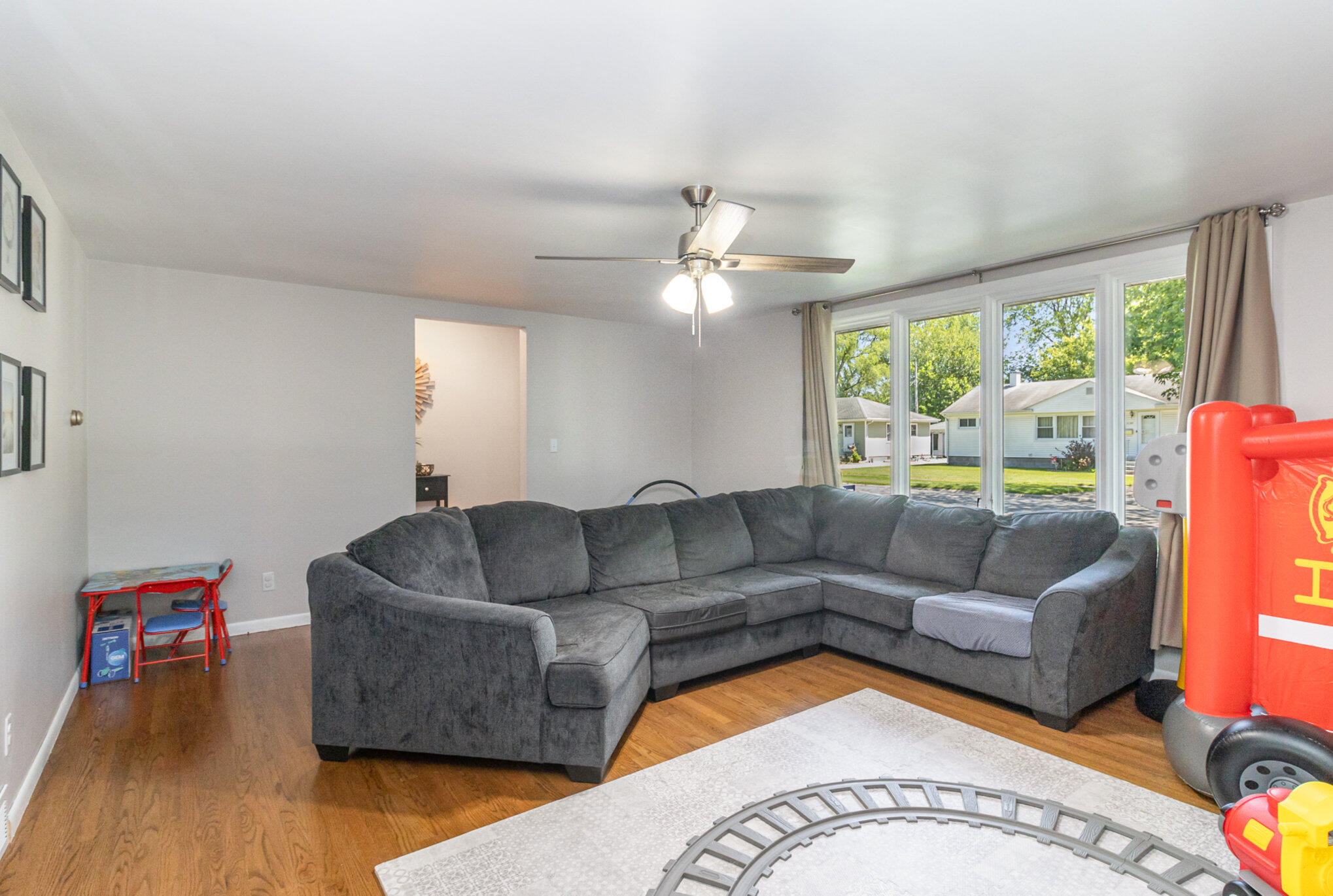 3131 Wirth Road Highland, IN 46322 - Photo 7 of 31 a living room with furniture and a large window