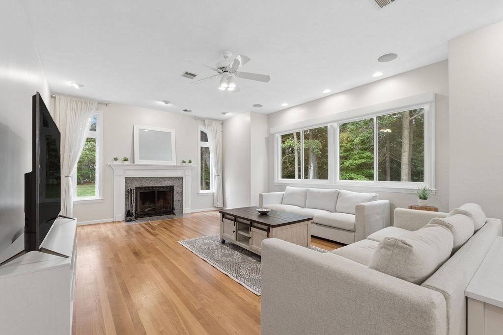 43 Northern Spy Road Franklin, MA 02038 - Photo 13 of 42