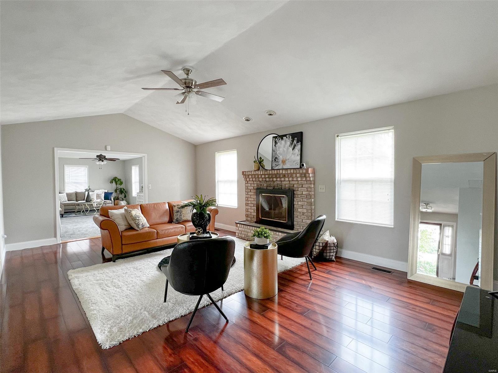 14 Rio Verde Drive Belleville, IL 62221 - Photo 12 of 44 Gallery Image 12