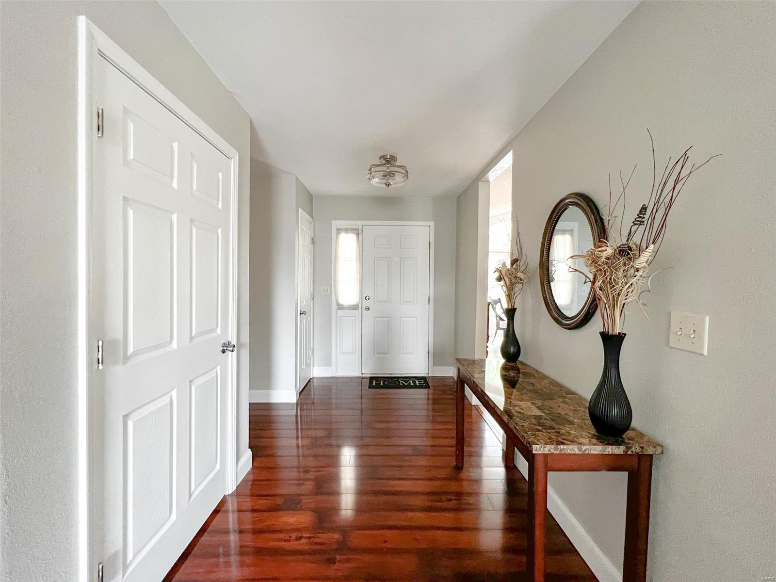 14 Rio Verde Drive Belleville, IL 62221 - Photo 10 of 44 Gallery Image 10