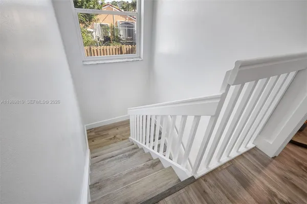 $555,000 | 104 Wedgewood Lakes South, Greenacres, FL 33463