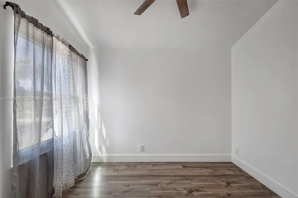 $555,000 | 104 Wedgewood Lakes South, Greenacres, FL 33463