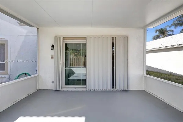 $555,000 | 104 Wedgewood Lakes South, Greenacres, FL 33463