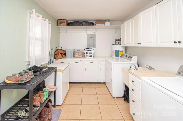 a view of a yard with trees