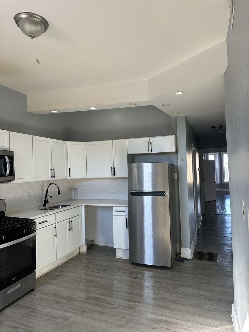 4253 West Wilcox Street, Unit 2 Chicago, IL 60624 - Photo 5 of 5