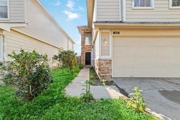 $1,950 | 3618 Windmill Village Drive, Houston, TX 77082