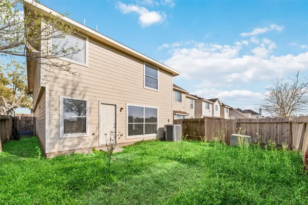 $1,950 | 3618 Windmill Village Drive, Houston, TX 77082