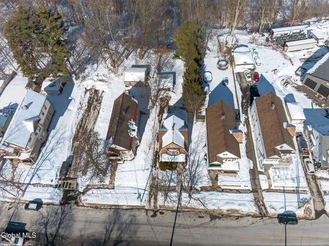 $215,000 | 1617 Campbell Avenue, Schenectady, NY 12306