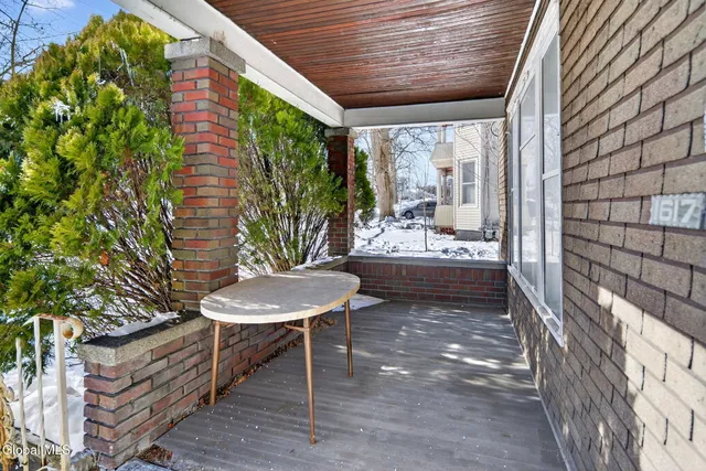 $215,000 | 1617 Campbell Avenue, Schenectady, NY 12306