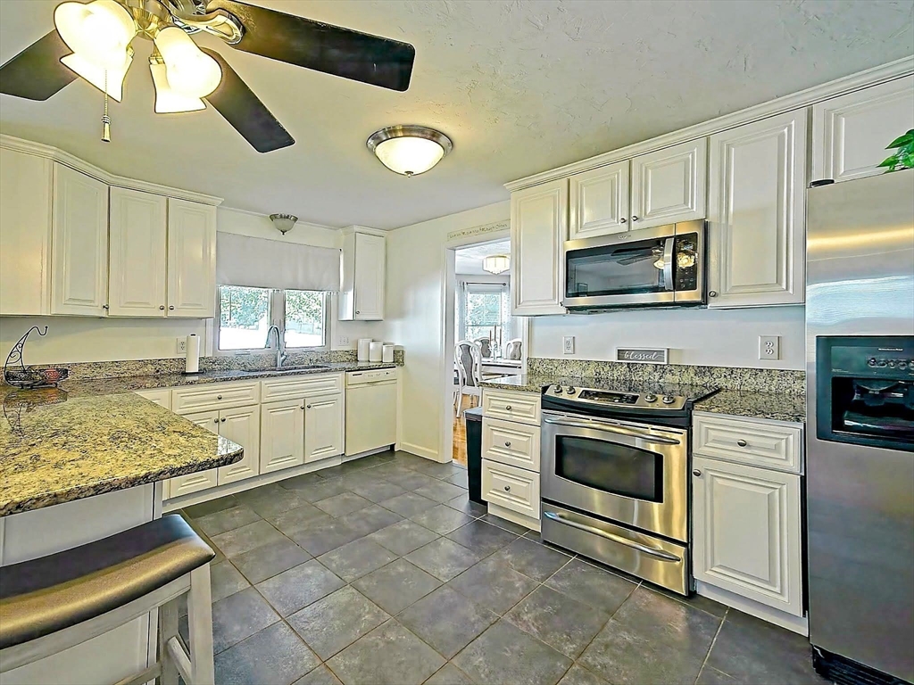 104 Purchase Street Milford, MA 01757 - Photo 10 of 42 Gallery Image 10