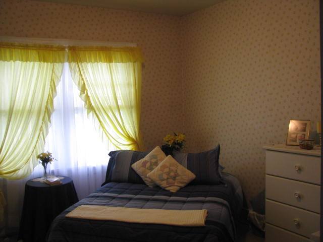 2908 Rockingham Road Davenport, IA 52802 - Photo 8 of 8 Gallery Image 8