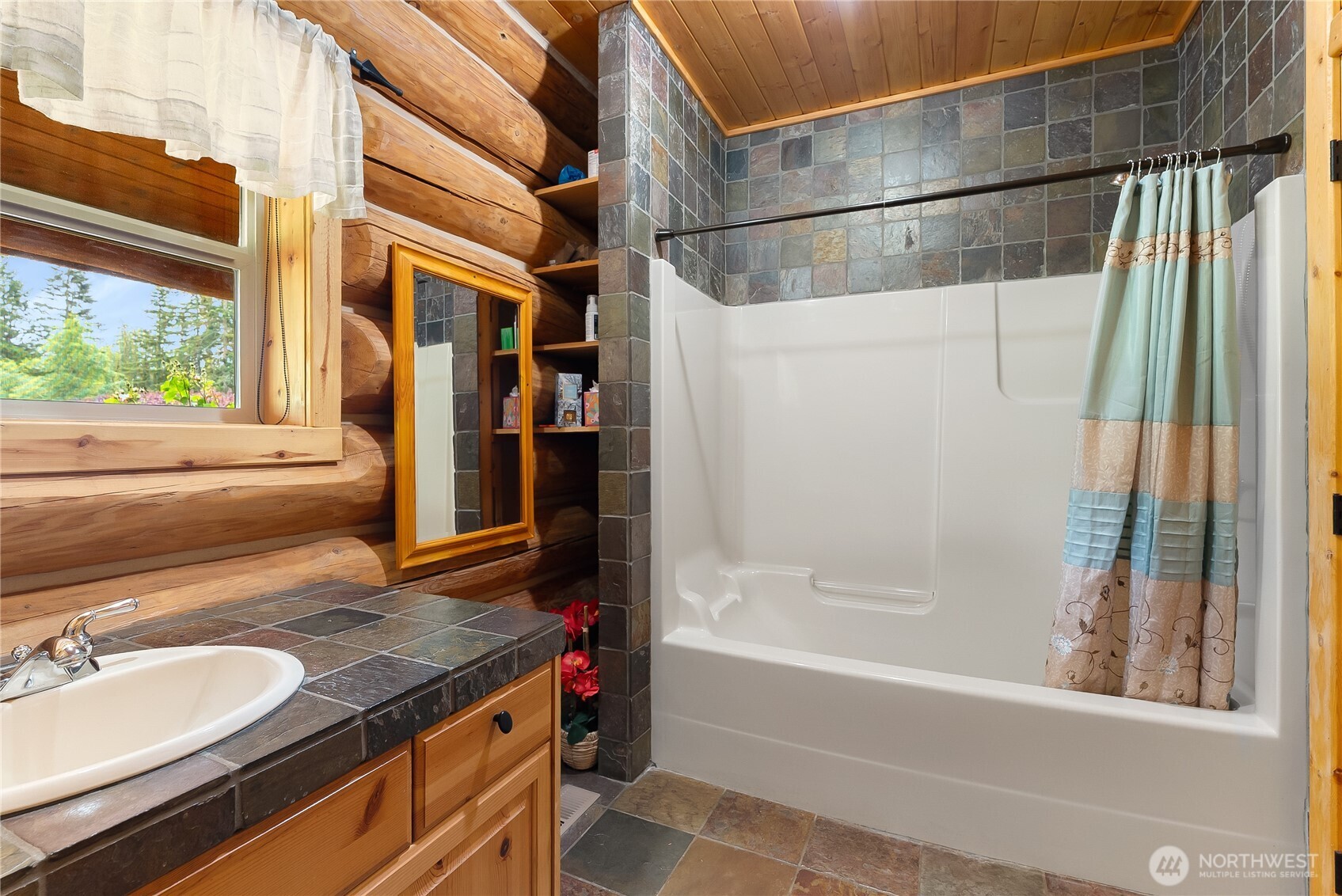 8443 Kickerville Road Blaine, WA 98230 - Photo 19 of 40