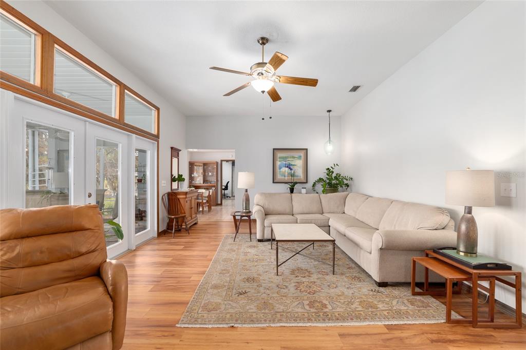 12094 Southeast 60th Avenue Road Belleview, FL 34420 - Photo 11 of 74