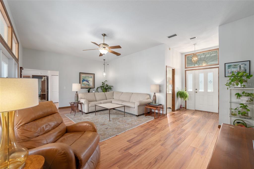 12094 Southeast 60th Avenue Road Belleview, FL 34420 - Photo 13 of 74