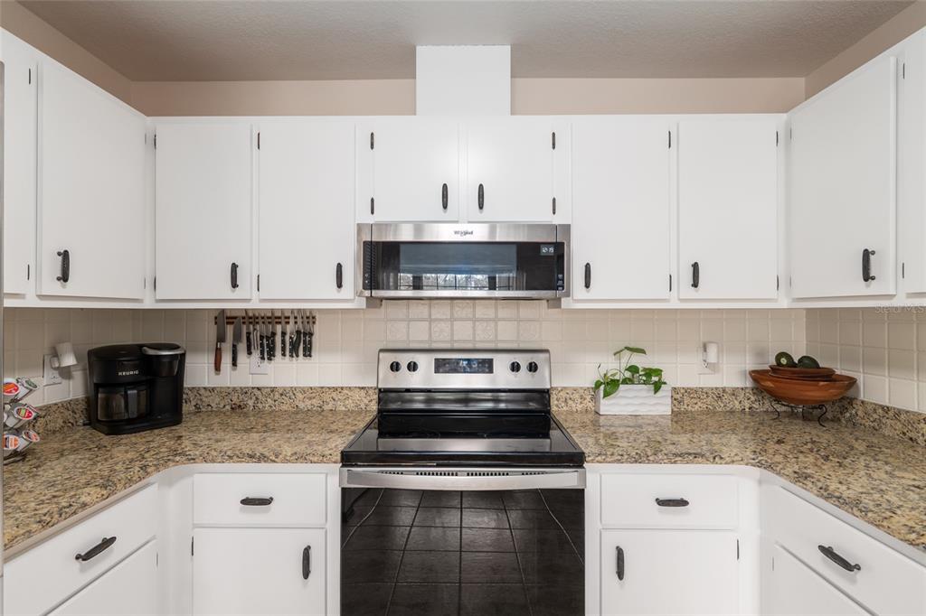 12094 Southeast 60th Avenue Road Belleview, FL 34420 - Photo 24 of 74