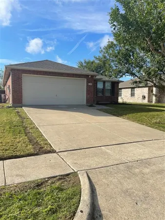 $2,000 | 1640 Flagstone Lane, Little Elm, TX 75068
