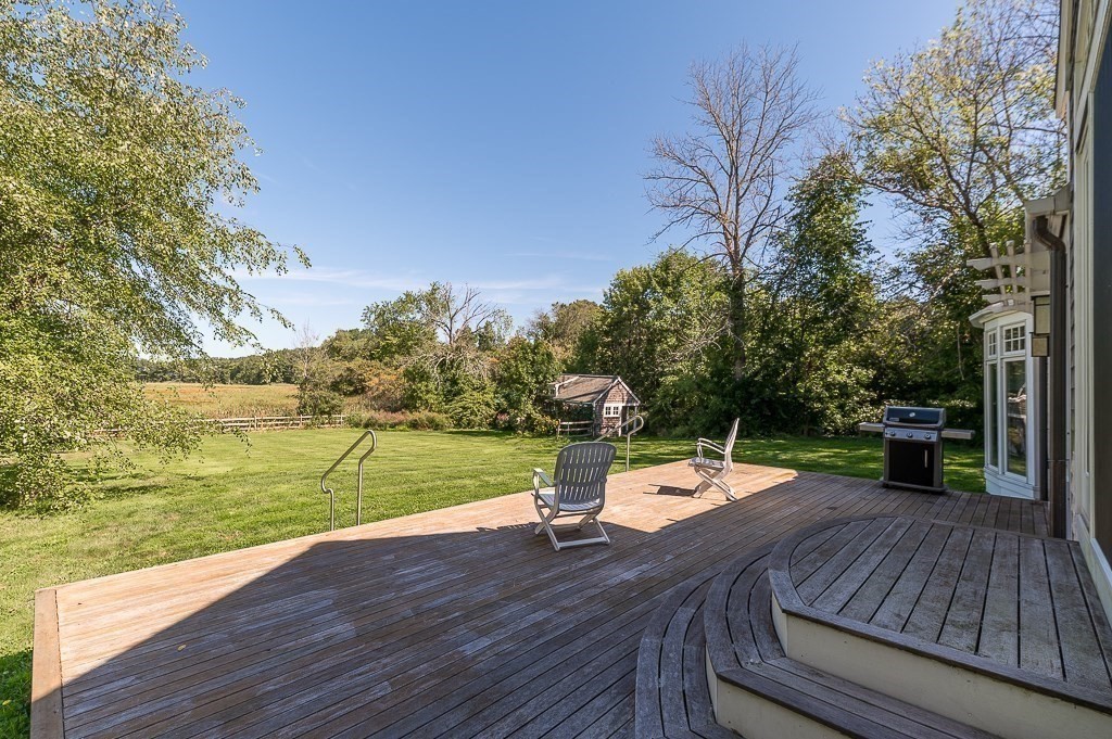 172 Argilla Road Ipswich, MA 01938 - Photo 14 of 34 a outdoor view with a sitting space