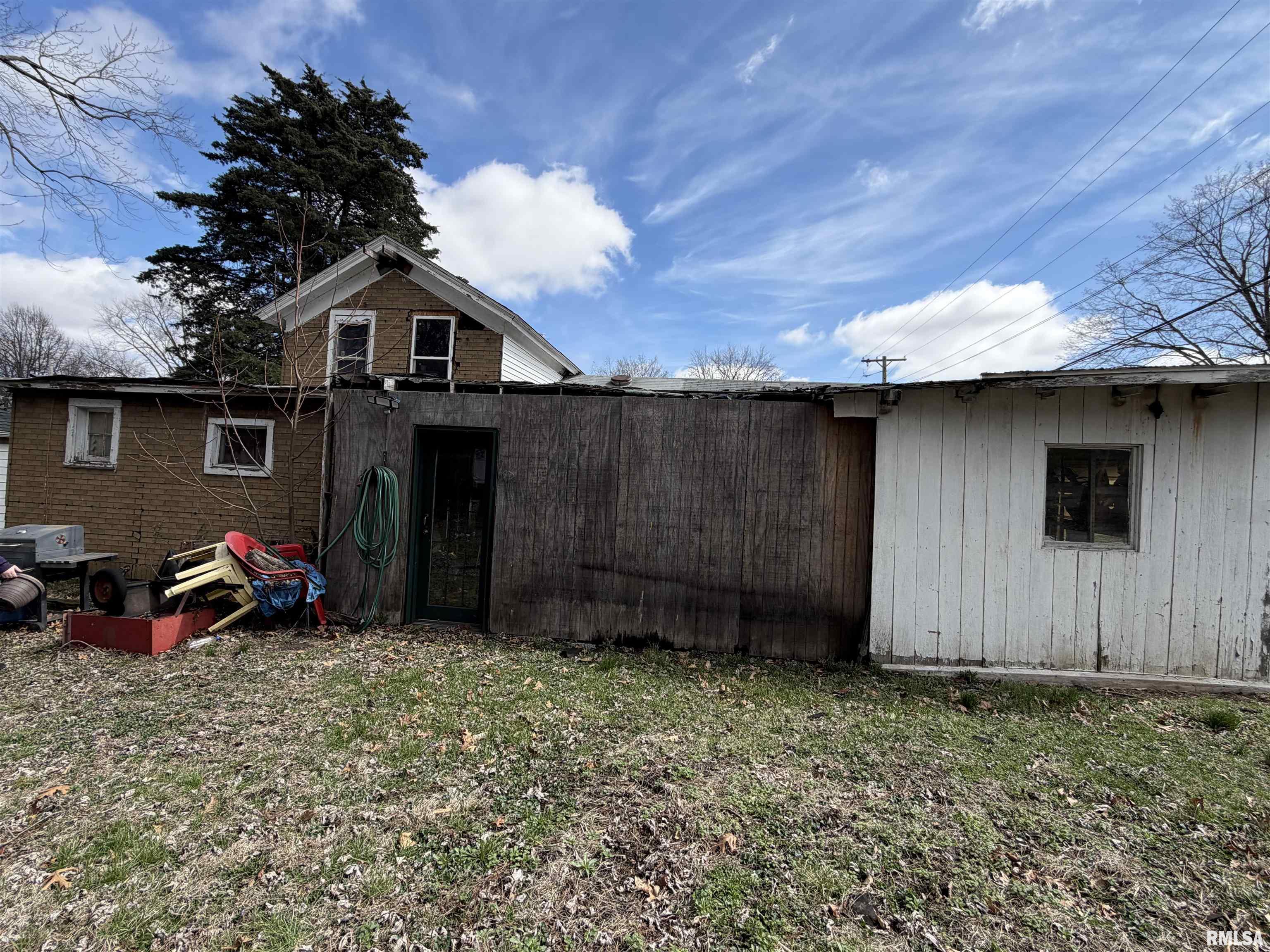 621 South 9th Street Petersburg, IL 62675 - Photo 2 of 4