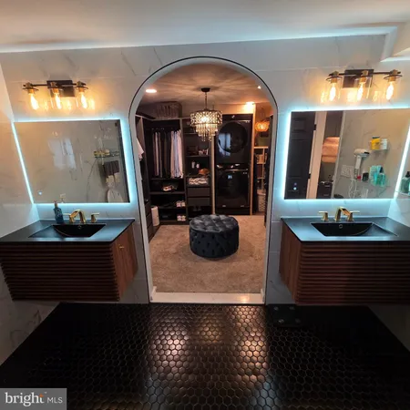 $987,990 | 6 Brookside Drive, Medford, NJ 08055