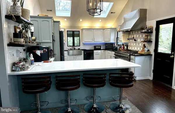 $987,990 | 6 Brookside Drive, Medford, NJ 08055