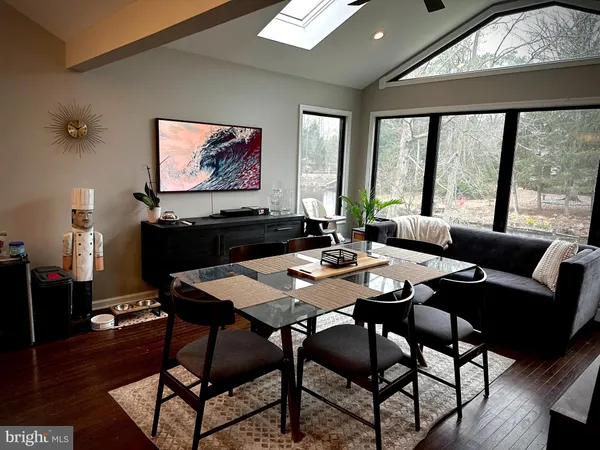 $987,990 | 6 Brookside Drive, Medford, NJ 08055