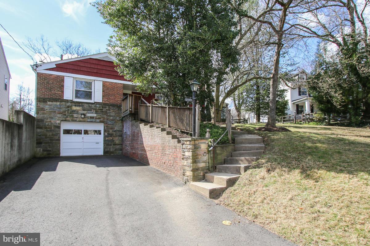 6104 River Road Bethesda, MD 20817 - Photo 2 of 30 Exterior (Front)