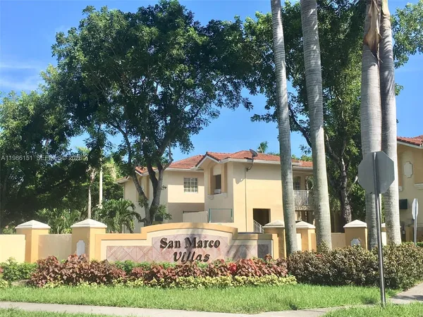 $2,600 | 6930 Northwest 179th Street, Unit 3078, Hialeah, FL 33015