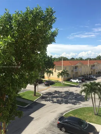 $2,600 | 6930 Northwest 179th Street, Unit 3078, Hialeah, FL 33015