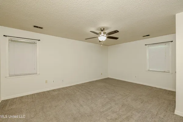 $260,000 | 113 Brookside Drive, Senatobia, MS 38668