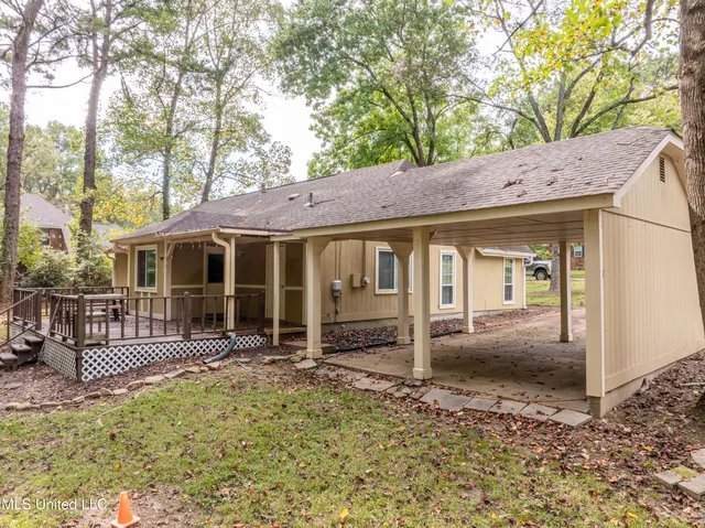 $262,500 | 113 Brookside Drive, Senatobia, MS 38668