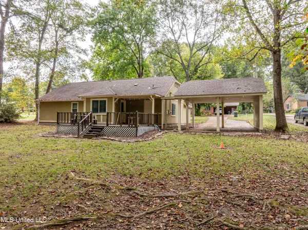 $260,000 | 113 Brookside Drive, Senatobia, MS 38668