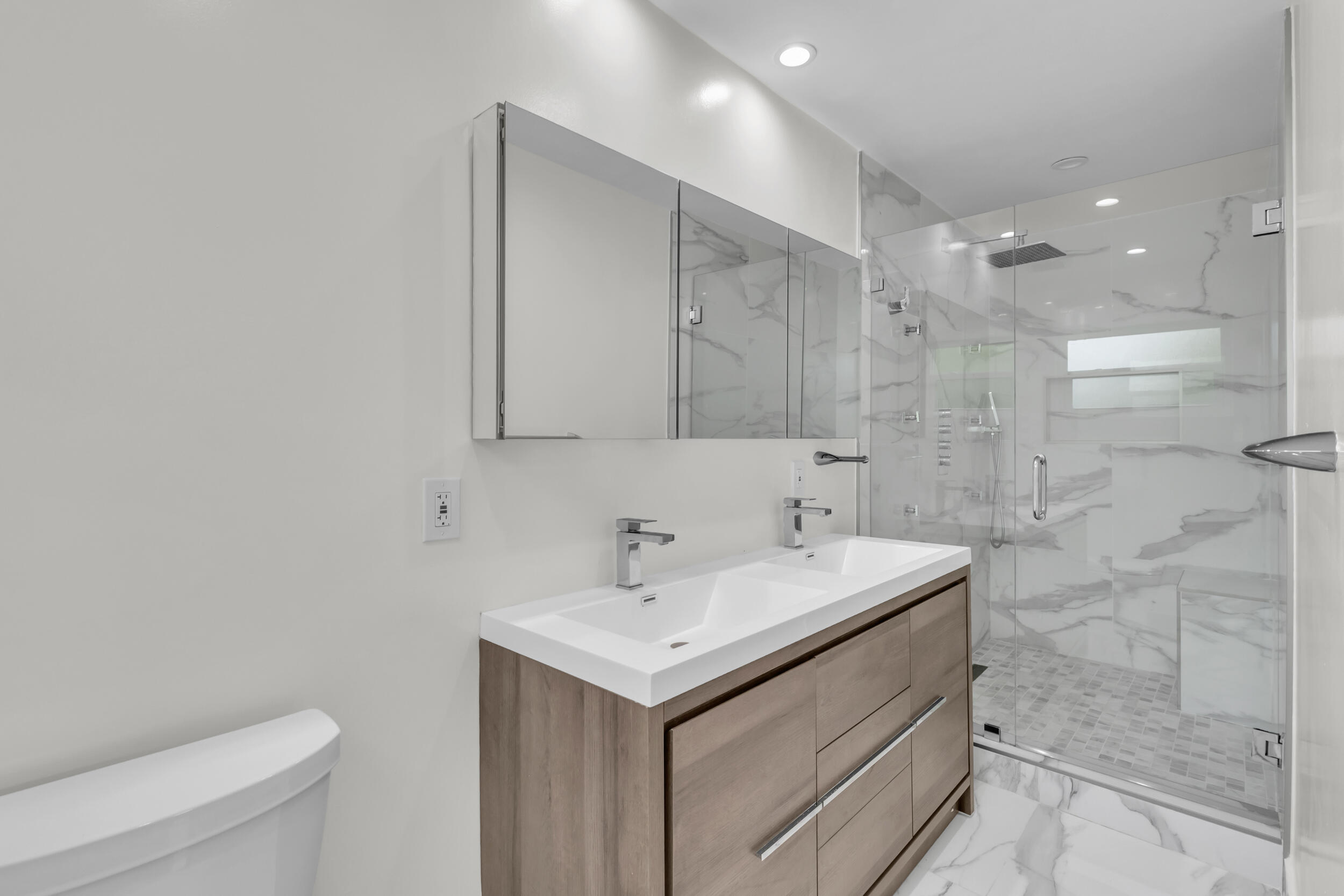 3262 Pierce Street Hollywood, FL 33021 - Photo 13 of 23 27_bw4a8443