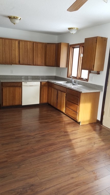 124 City Depot Road Charlton, MA 01507 - Photo 8 of 16 Gallery Image 8