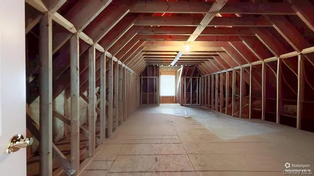 $835,000 | 9 Prestwick Drive, Monroe, NY 10950