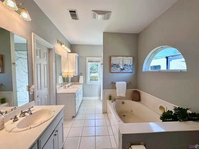 $315,000 | 12238 South Milstead Place, Baton Rouge, LA 70818