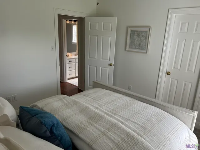 $315,000 | 12238 South Milstead Place, Baton Rouge, LA 70818