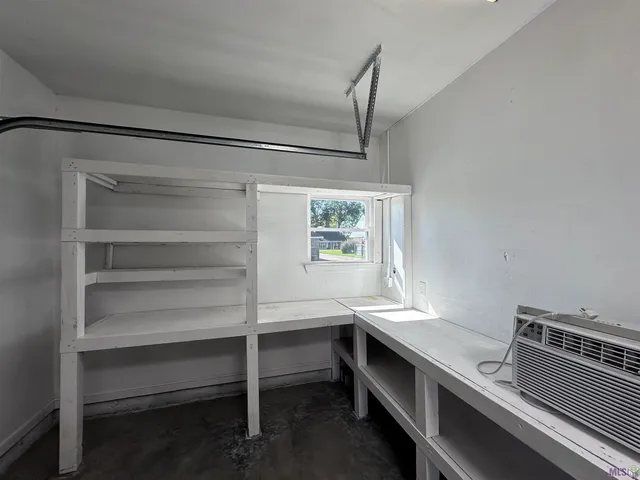 $315,000 | 12238 South Milstead Place, Baton Rouge, LA 70818