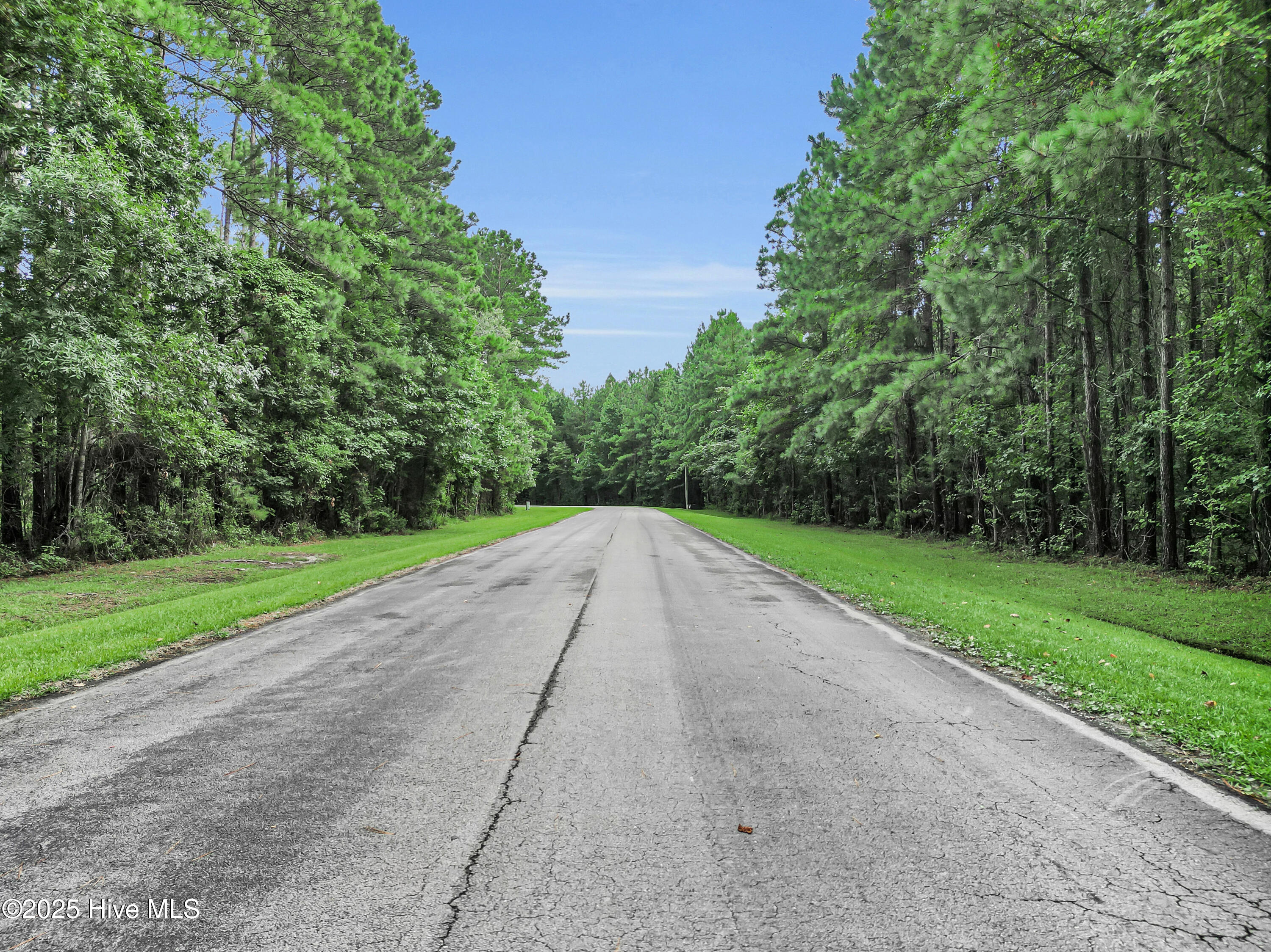 531 Sandy Point Drive Beaufort, NC 28516 - Photo 12 of 21 44