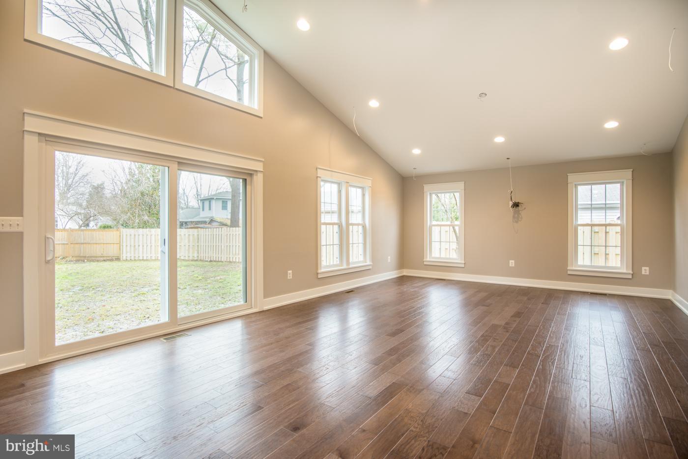 2008 Shenandoah Road Alexandria, VA 22308 - Photo 18 of 29 Family Room