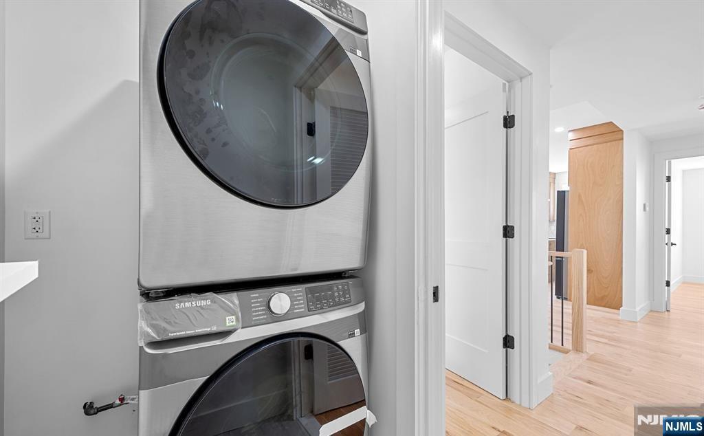 853 Pleasant View Terrace, Unit 2 Ridgefield, NJ 07657 - Photo 17 of 21 Gallery Image 17