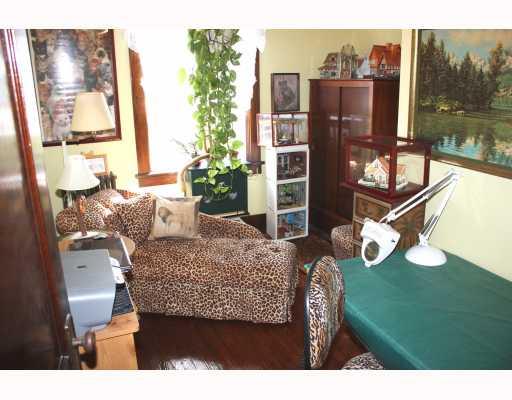 4044 Franklin Road Observatory Hill, PA 15214 - Photo 14 of 16 Other. Playful 3rd bedroom has gleaming hardwood floors and can double as an office. Hardwood floors throughout home.
