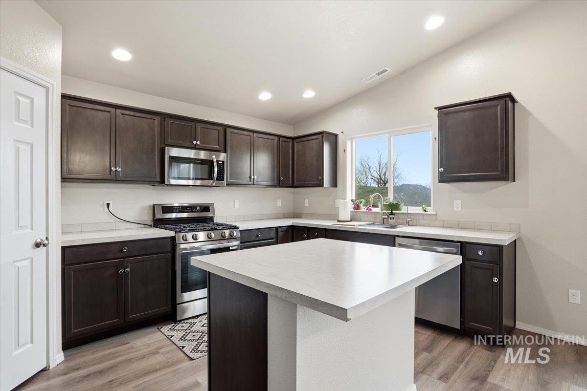 16610 Corrine Avenue Caldwell, ID 83607 - Photo 11 of 31