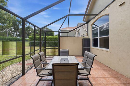 11131 Laurel Walk Road Wellington, FL 33449 - Photo 36 of 41 Patio