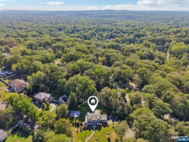 $2,550,000 | 5 Academy Road, Ho-Ho-Kus, NJ 07423